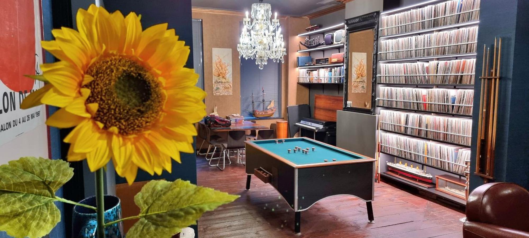 Logies La Chevre Folle - Lodging & Cooking In Style With Shared Kitchen Oostende Buitenkant foto
