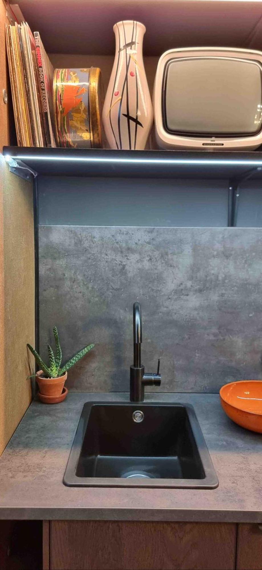 Logies La Chevre Folle - Lodging & Cooking In Style With Shared Kitchen Oostende Buitenkant foto